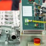 PLC (Programmable Logic Controller) xüsusiyyətləri və proqramlaşdırılması